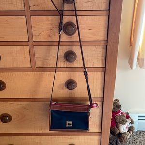 Dooney and Bourke Wayfare crossbody bag